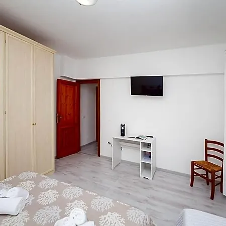 Bed & Breakfast Brezza Golfo Aranci
