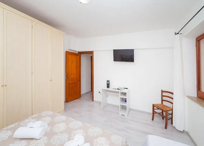 Panzió Brezza Golfo Aranci